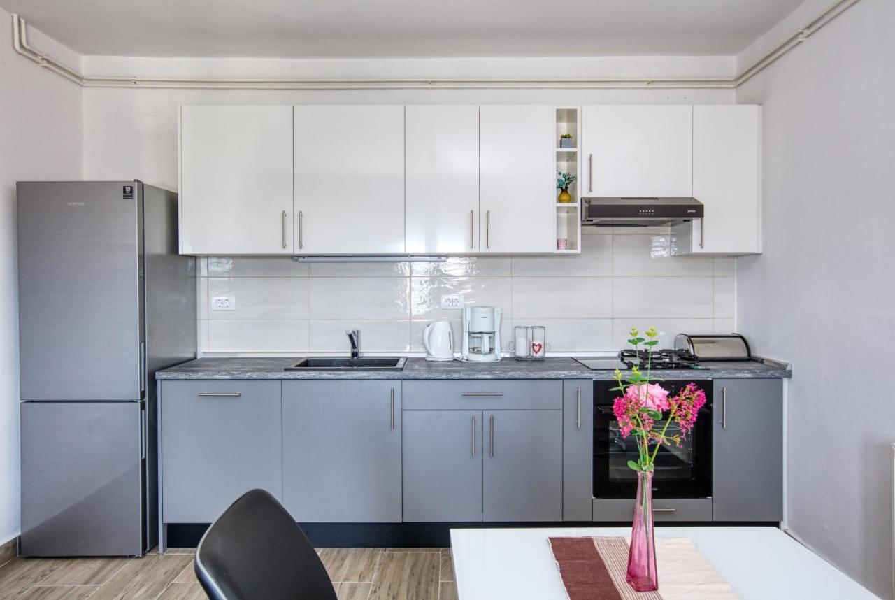 Apartment Tisno 5130C Zewnętrze zdjęcie